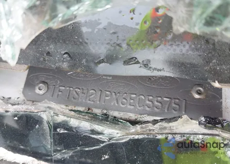 2006 Ford F-250 Lariat/Xl/Xlt z USA, uszkodzony, nr VIN 1FTSW21PX6EC55751